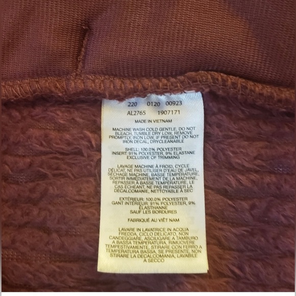 Columbia Fireside Burgundy Sherpa Fleece  (S) - Picture 6 of 12